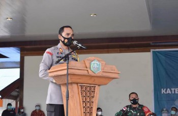 TNI Polri Mendukung Program Vaksinasi Covid-19 di Mahulu
